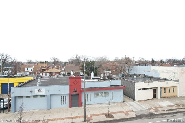18269 Wyoming Avenue, Detroit, MI 48221