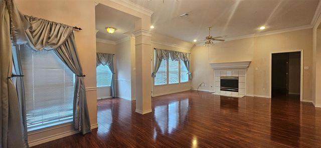 1903 N Travis Street, Liberty, TX 77575