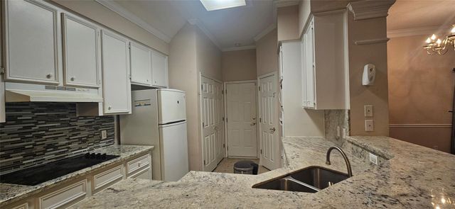 1903 N Travis Street, Liberty, TX 77575