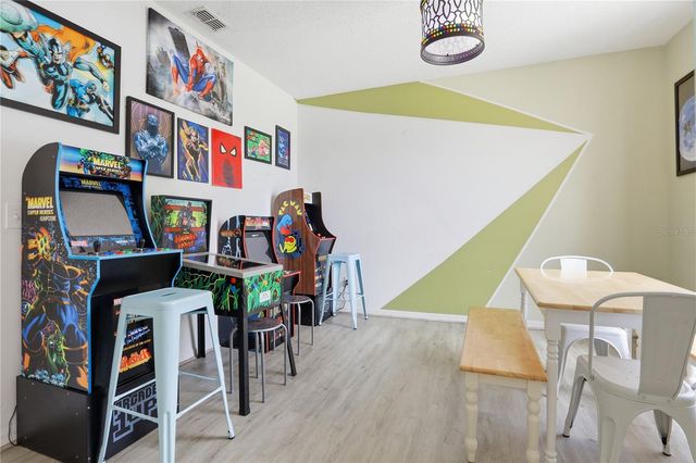 904 KNOLLWOOD DRIVE, Davenport, FL 33837