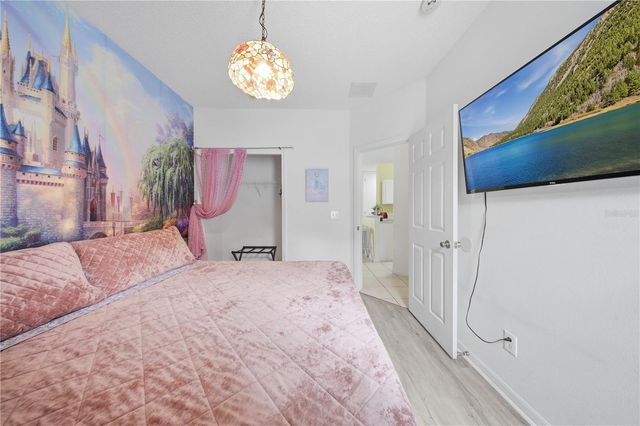 904 KNOLLWOOD DRIVE, Davenport, FL 33837