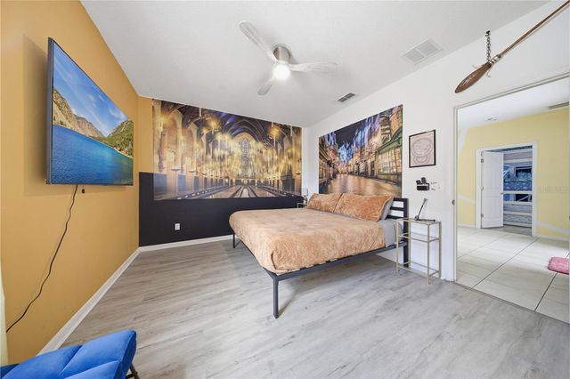 904 KNOLLWOOD DRIVE, Davenport, FL 33837