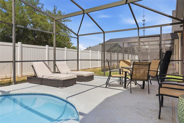 904 KNOLLWOOD DRIVE, Davenport, FL 33837