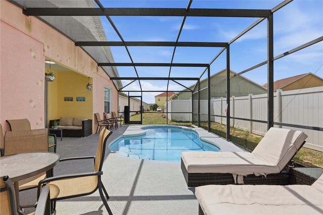 904 KNOLLWOOD DRIVE, Davenport, FL 33837