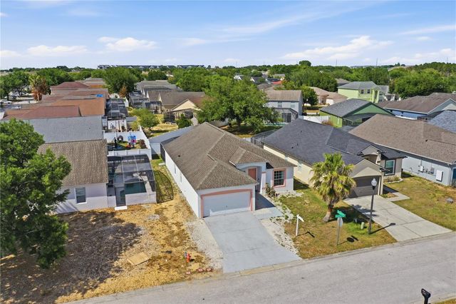 904 KNOLLWOOD DRIVE, Davenport, FL 33837