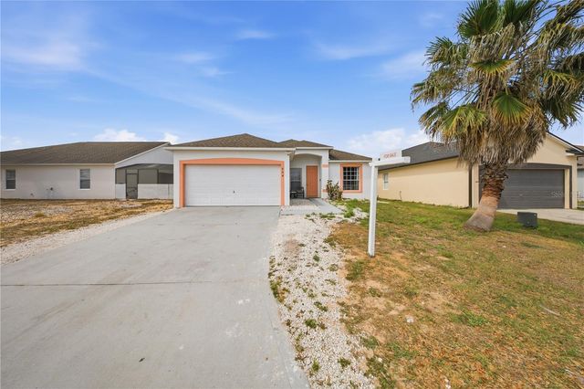 904 KNOLLWOOD DRIVE, Davenport, FL 33837