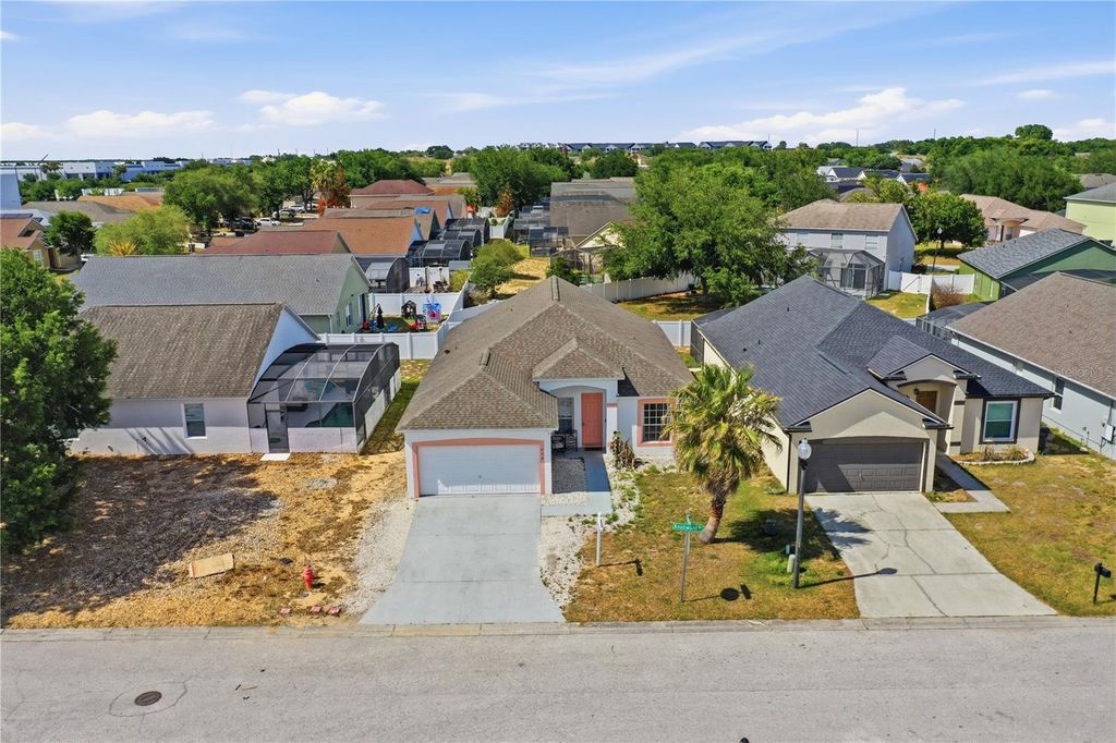 904 KNOLLWOOD DRIVE, Davenport, FL 33837