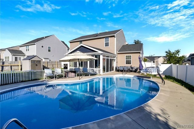 72 John Alex Drive, West Seneca, NY 14224