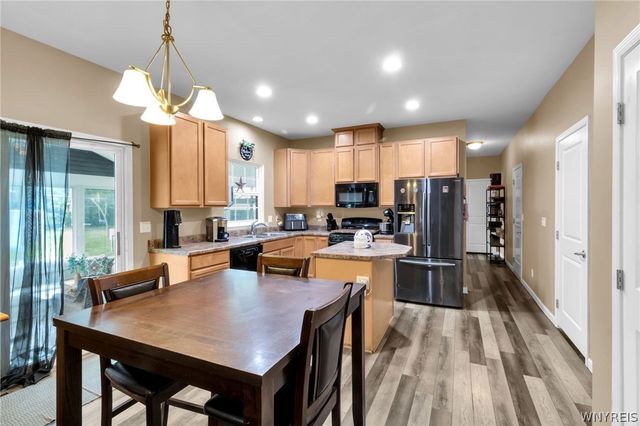 72 John Alex Drive, West Seneca, NY 14224