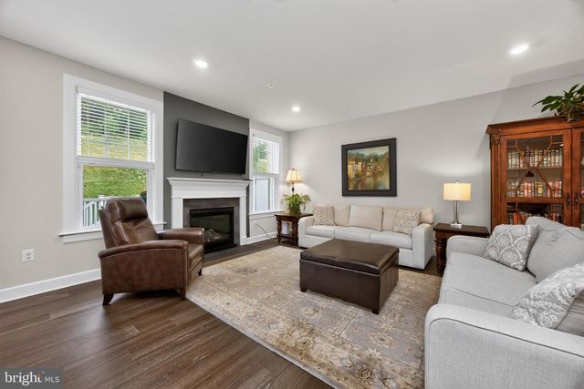 2235 POE LN, West Chester, PA 19380