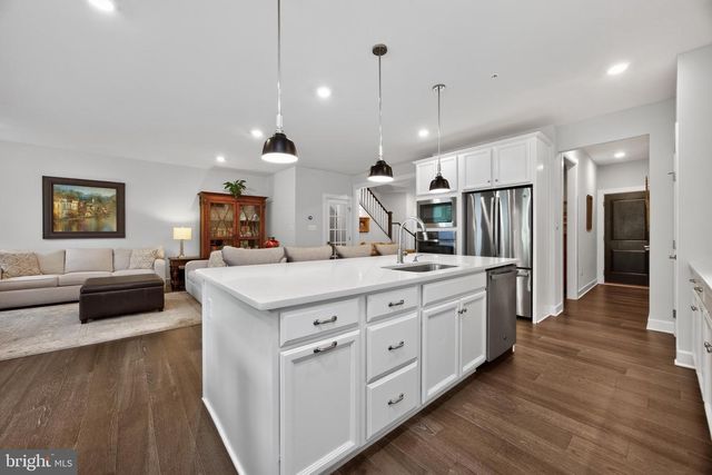 2235 POE LN, West Chester, PA 19380