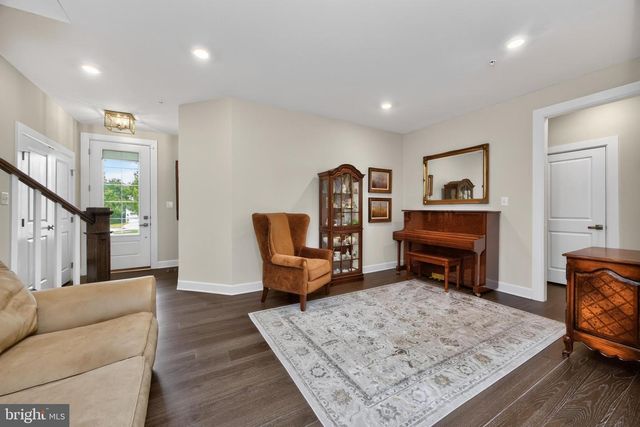 2235 POE LN, West Chester, PA 19380