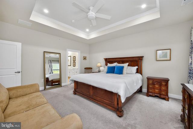 2235 POE LN, West Chester, PA 19380