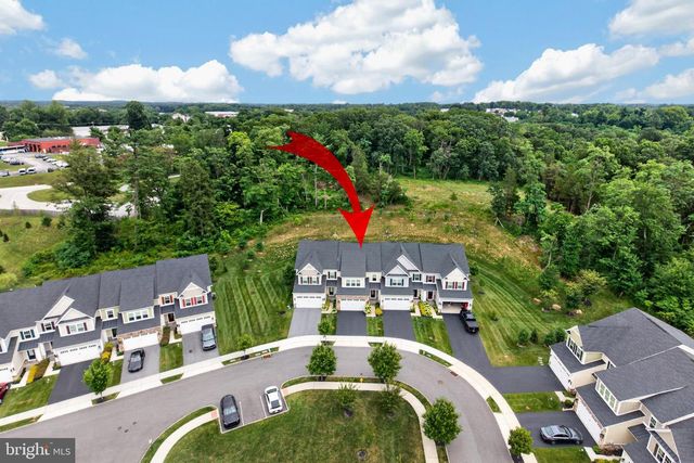 2235 POE LN, West Chester, PA 19380