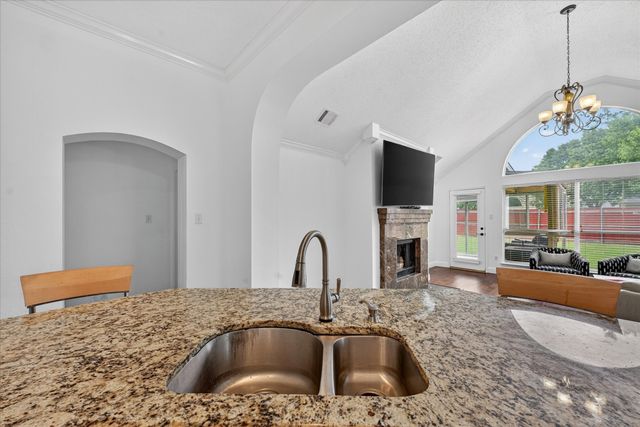 6515 Creek Crossing Lane, Sachse, TX 75048