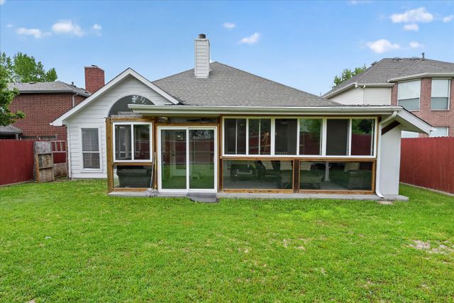 6515 Creek Crossing Lane, Sachse, TX 75048