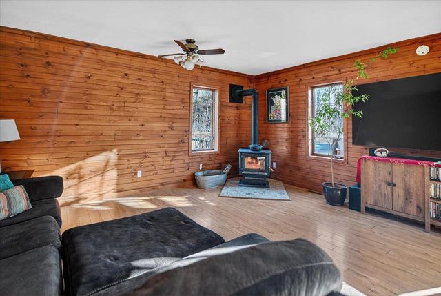 19004 Kestrel Ridge Lane, Richland Center, WI 53581