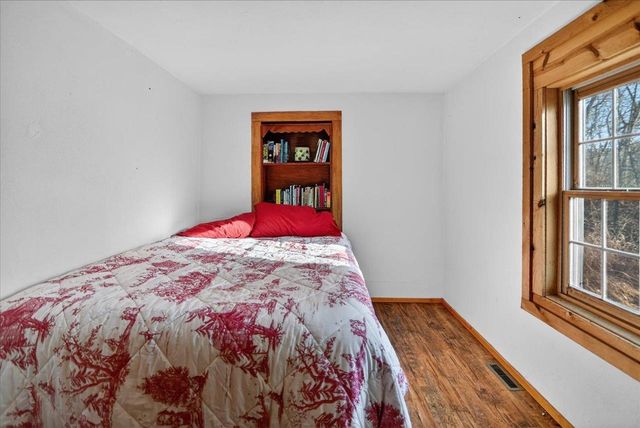 19004 Kestrel Ridge Lane, Richland Center, WI 53581