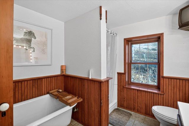 19004 Kestrel Ridge Lane, Richland Center, WI 53581