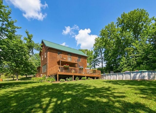 19004 Kestrel Ridge Lane, Richland Center, WI 53581