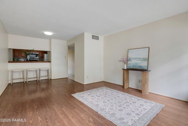 300 Lozes Avenue 1502, Lafayette, LA 70508