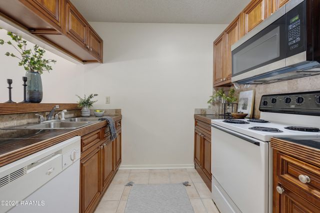 300 Lozes Avenue 1502, Lafayette, LA 70508