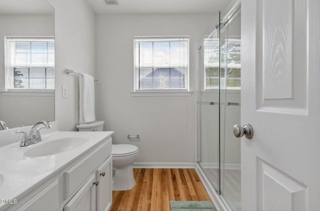 128 Mckenzie Meadow Lane, Apex, NC 27539