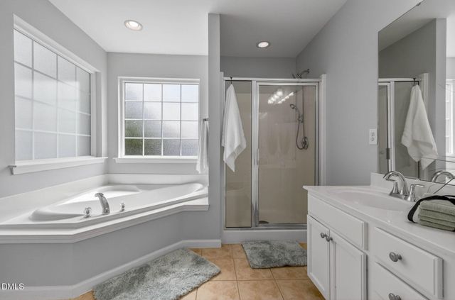 128 Mckenzie Meadow Lane, Apex, NC 27539