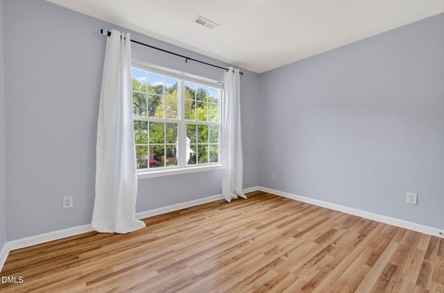 128 Mckenzie Meadow Lane, Apex, NC 27539