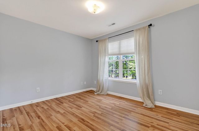 128 Mckenzie Meadow Lane, Apex, NC 27539