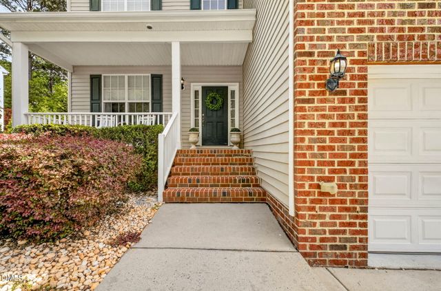 128 Mckenzie Meadow Lane, Apex, NC 27539