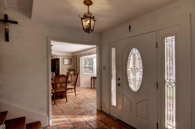 1202 Tanglewood Trail, Euless, TX 76040