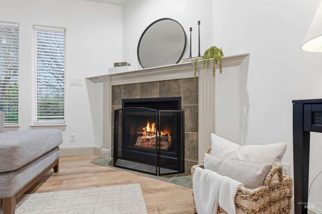 2095 E Celia Ct, Eagle, ID 83616