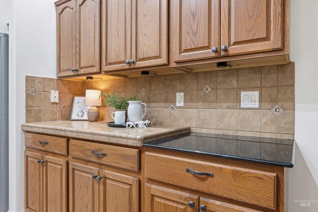 2095 E Celia Ct, Eagle, ID 83616