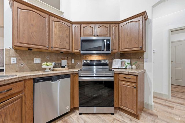 2095 E Celia Ct, Eagle, ID 83616