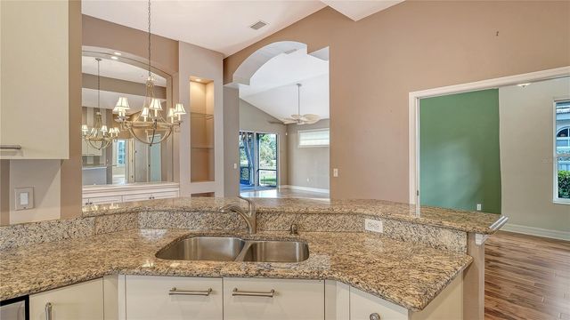 6519 OAKLAND HILLS DRIVE, Lakewood Ranch, FL 34202