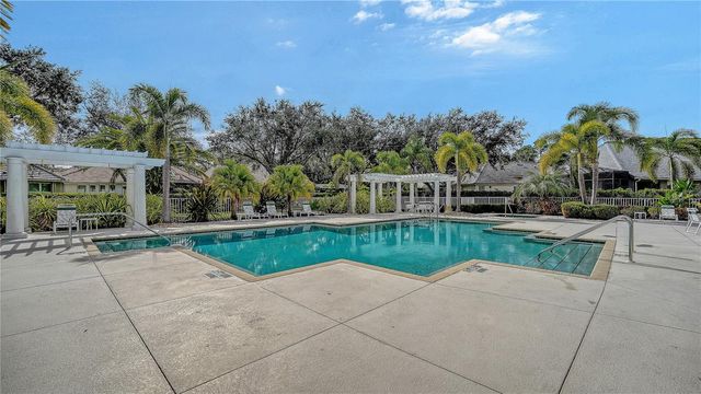 6519 OAKLAND HILLS DRIVE, Lakewood Ranch, FL 34202