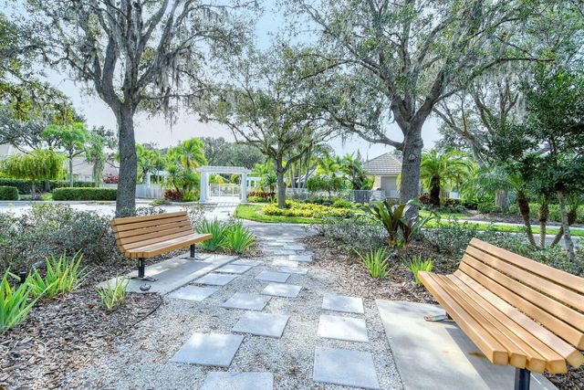 6519 OAKLAND HILLS DRIVE, Lakewood Ranch, FL 34202