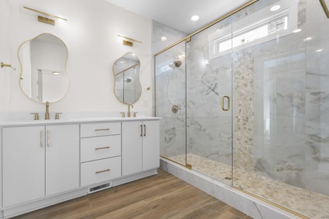 4954 Royal View Way, Clarksville, TN 37040