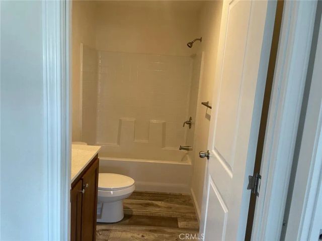 203 Duke 85, Santa Ana, CA 92704