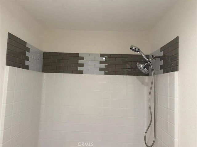 203 Duke 85, Santa Ana, CA 92704