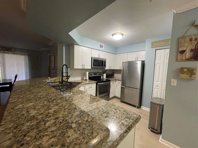 200 Scotia Drive 305, Hypoluxo, FL 33462