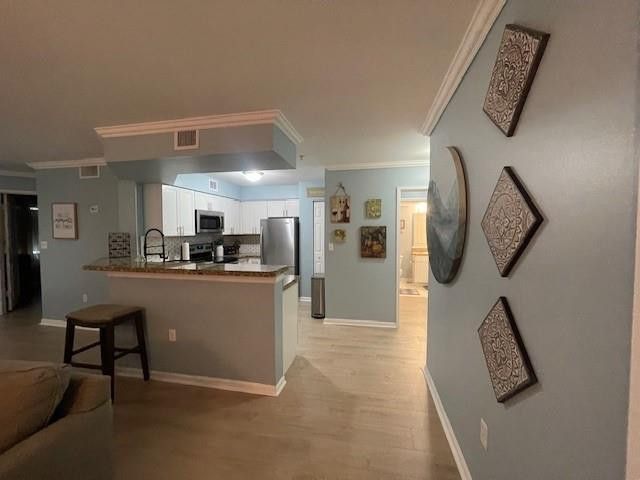 200 Scotia Drive 305, Hypoluxo, FL 33462