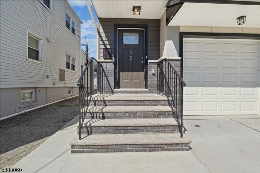 52 Melville Pl, Irvington Twp., NJ 07111