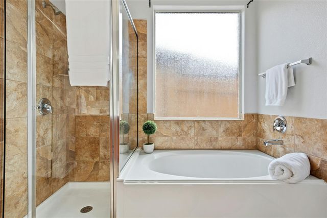 5929 Abby Ann LN, Austin, TX 78747