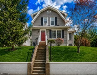 71 Spring St, Nutley Twp., NJ 07110