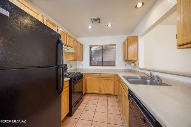 3081 W Country Fair Drive, Tucson, AZ 85742