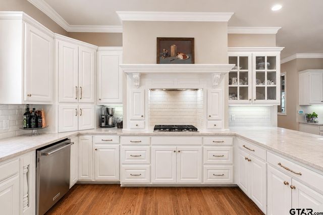 1328 Cold Water Cove, Tyler, TX 75703