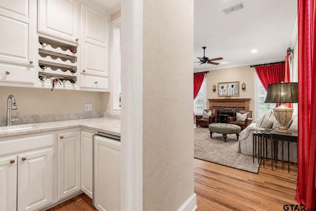 1328 Cold Water Cove, Tyler, TX 75703