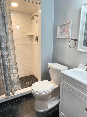 13742 Brookside Drive, Sterling Heights, MI 48313